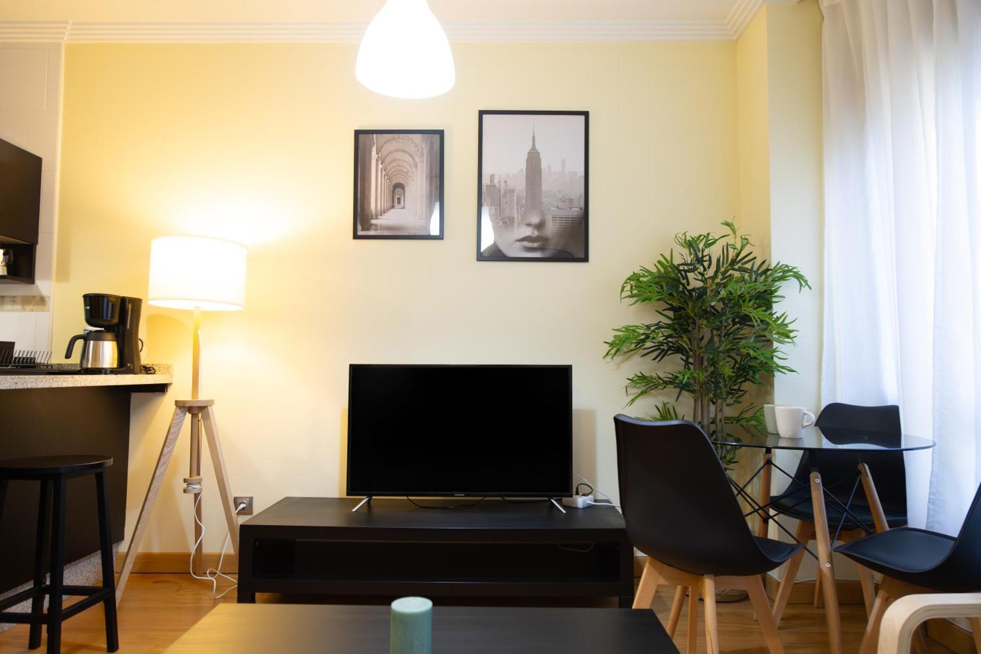 Apartamento Con Garaje, Centrico Y Luminoso 庞特维德拉 外观 照片